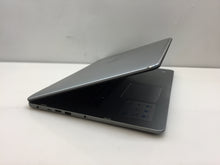 Load image into Gallery viewer, Laptop Dell Inspiron 17 7779 17.3&quot; Touch 2-in-1 i7-7500u 16Gb 1TB GeForce 940MX
