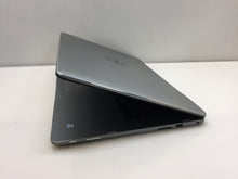Load image into Gallery viewer, Laptop Dell Inspiron 17 7779 17.3&quot; Touch 2-in-1 i7-7500u 16Gb 1TB GeForce 940MX
