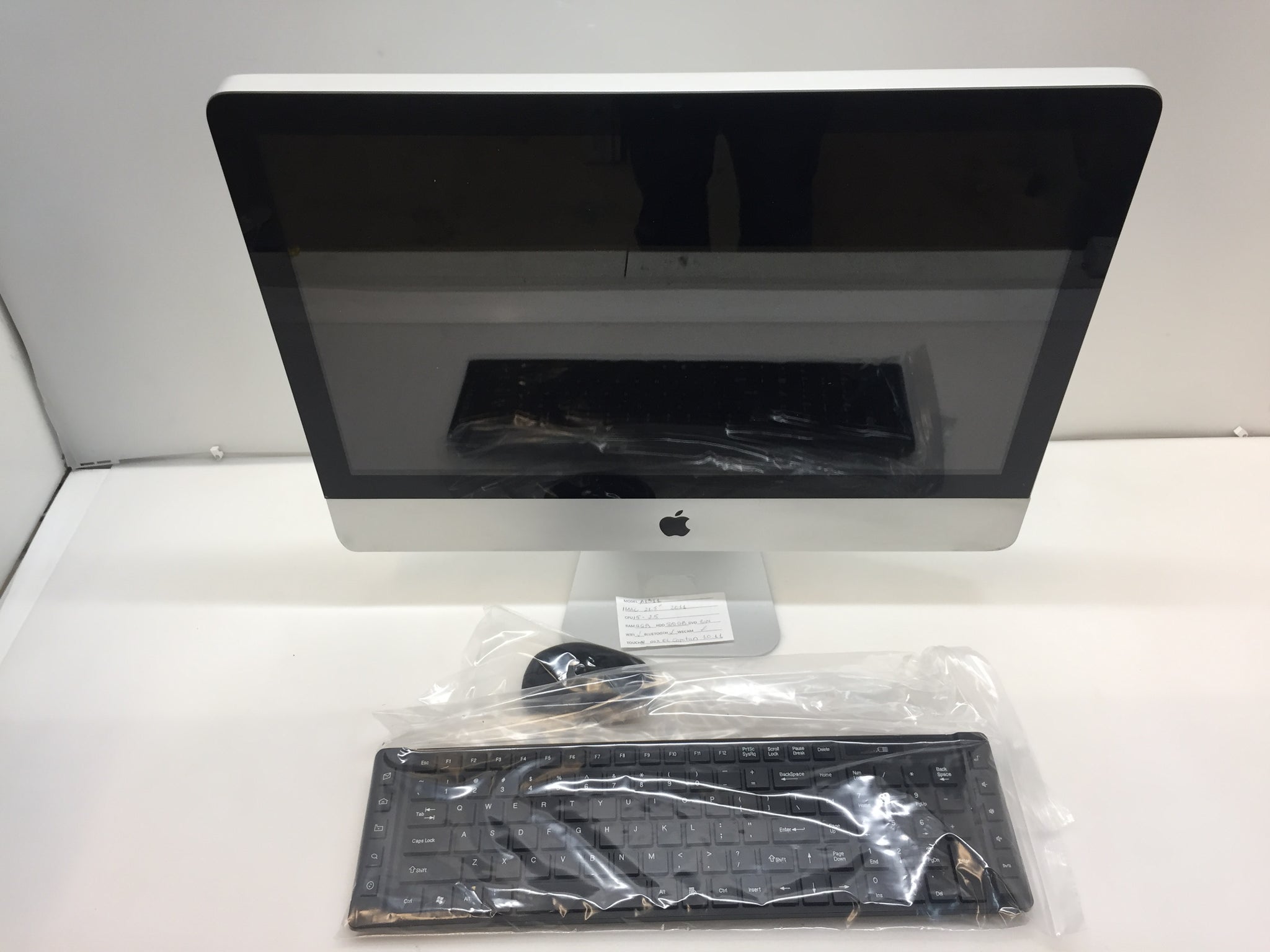 Apple iMac 21.5 Inch Mid 2011 A1311 Core i5 2.5Ghz 4GB 500GB HDD