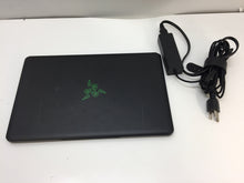 Load image into Gallery viewer, Laptop Razer Blade Stealth RZ09-0196 12.5&quot; QHD Touch i7-7500u 2.7GHz 16GB 512GB
