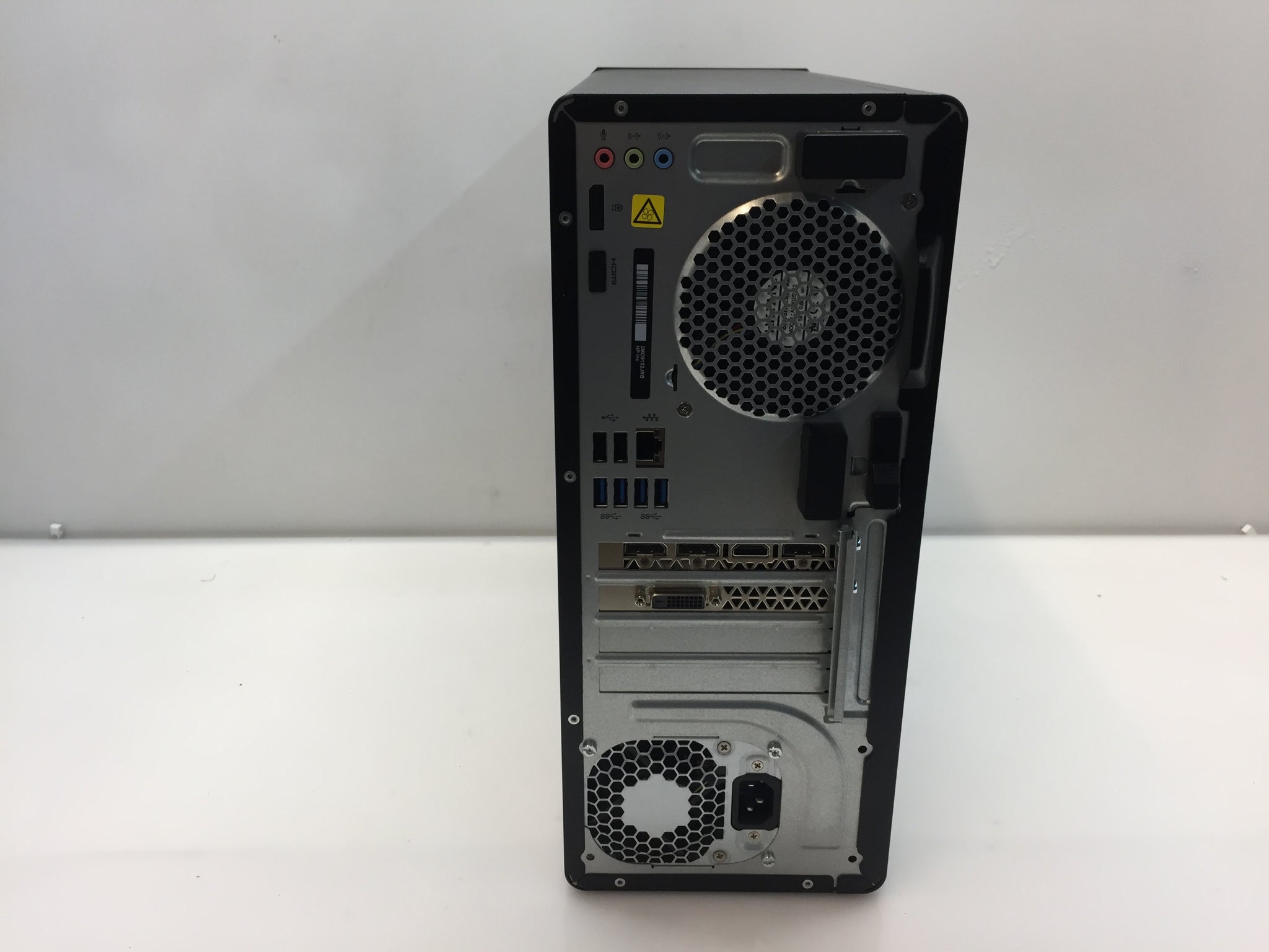 自作PC　i5 8400・8GB・SSD128GB・R9 380・Win11 自作PC i5 8400・8GB・SSD128GB・R9 380・Win11