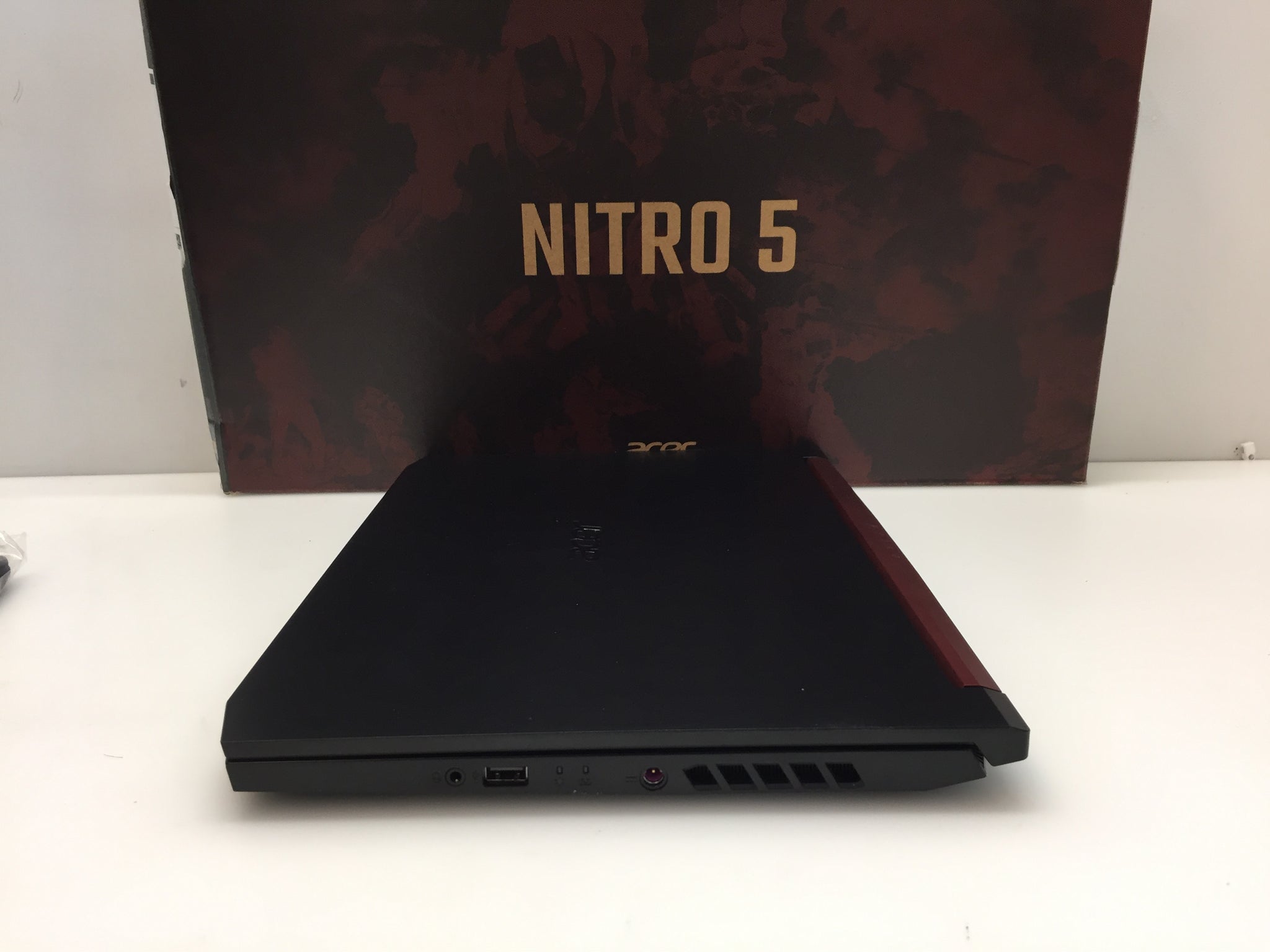  Acer Nitro 5 AN515-54-51M5-15.6 - i5-9300H - NVIDIA