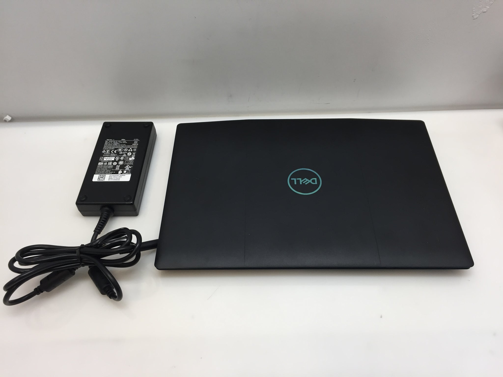 Dell G3 15 3590 Gaming Laptop i7-9750H 16GB 512GB SSD Nvidia GTX  1660Ti