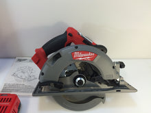 Load image into Gallery viewer, Milwaukee 48-59-1890PC M18 Fuel 18V Brushless Cordless 7 1/4 in. Circular Saw
