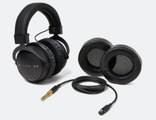 Load image into Gallery viewer, Massdrop x beyerdynamic DT 177X Go Closed-Back Over-Ear Headphones

