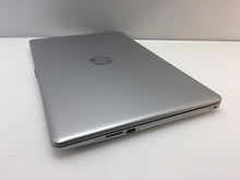 Load image into Gallery viewer, Laptop Hp 17-by0062st 17.3&quot; Intel Core i5-8250u 1.60Ghz 8GB Ram 1TB HDD Win 10
