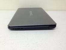 Load image into Gallery viewer, Toshiba Satellite L775-S7309 17.3&quot; Core i3-2330M 2.2GHz 4GB 500GB DVDRW Win7
