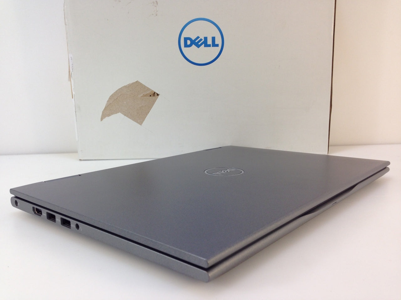 Laptop Dell Inspiron 13 5368 13.3