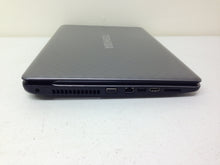 Load image into Gallery viewer, Toshiba Satellite L775-S7309 17.3&quot; Core i3-2330M 2.2GHz 4GB 500GB DVDRW Win7
