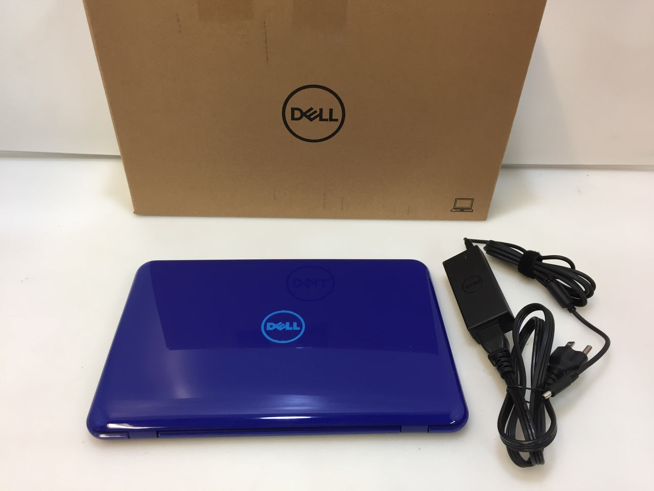 Laptop Dell Inspiron 11 i3162-0003BLU 11.6