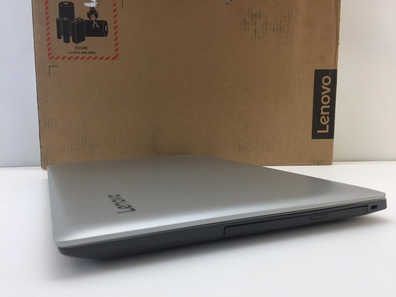 Laptop Lenovo ideapad 320-15iKB 15.6 in. Intel i7-7500u 2.7