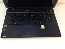 Load image into Gallery viewer, Laptop Toshiba Satellite C75D-B7240 17.3&quot; AMD A8-6410 2.0GHz 8GB 750GB Win10
