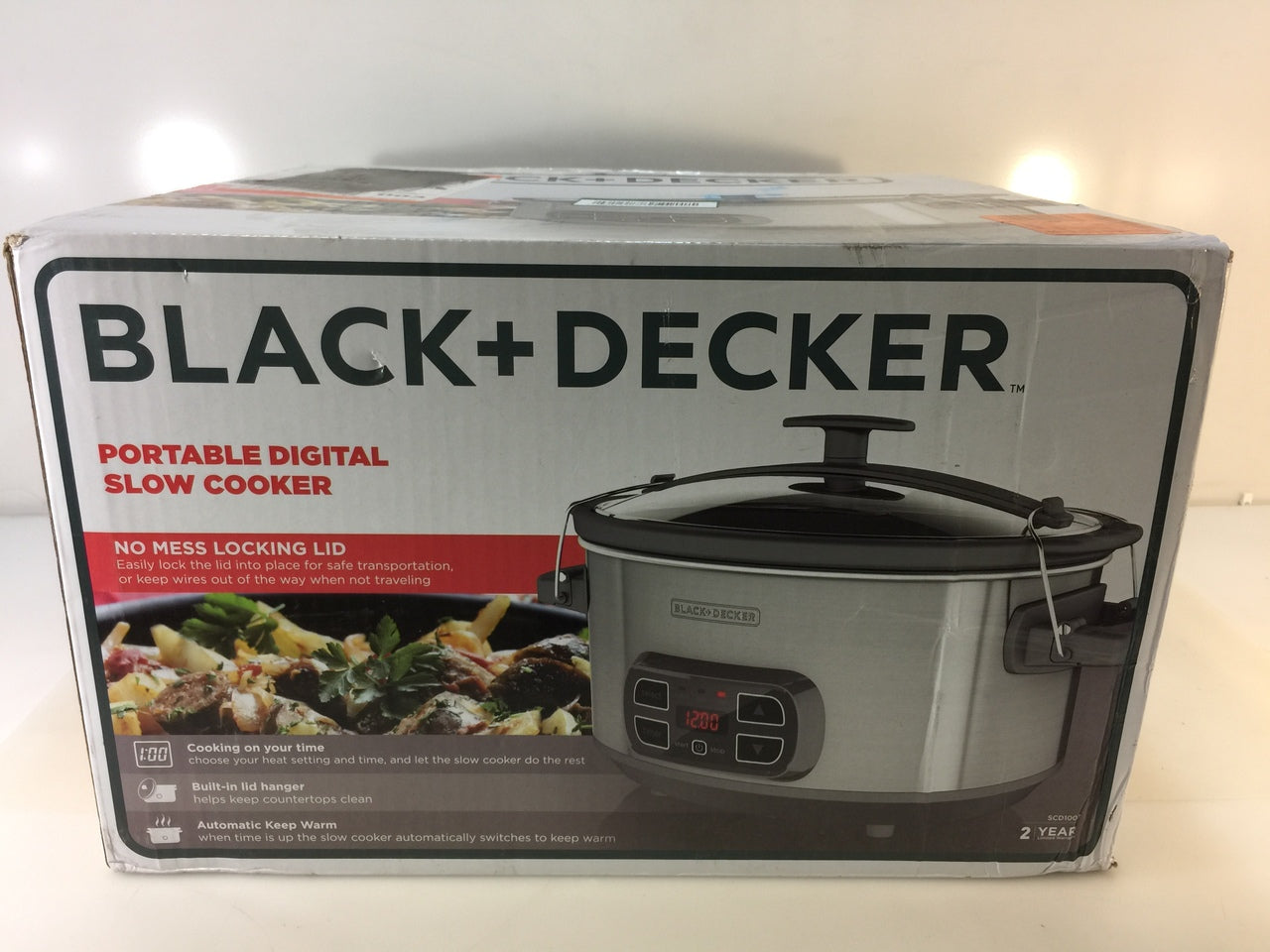 BLACK+DECKER SCD1007 7 Qt. Digital and Programmable Slow Cooker