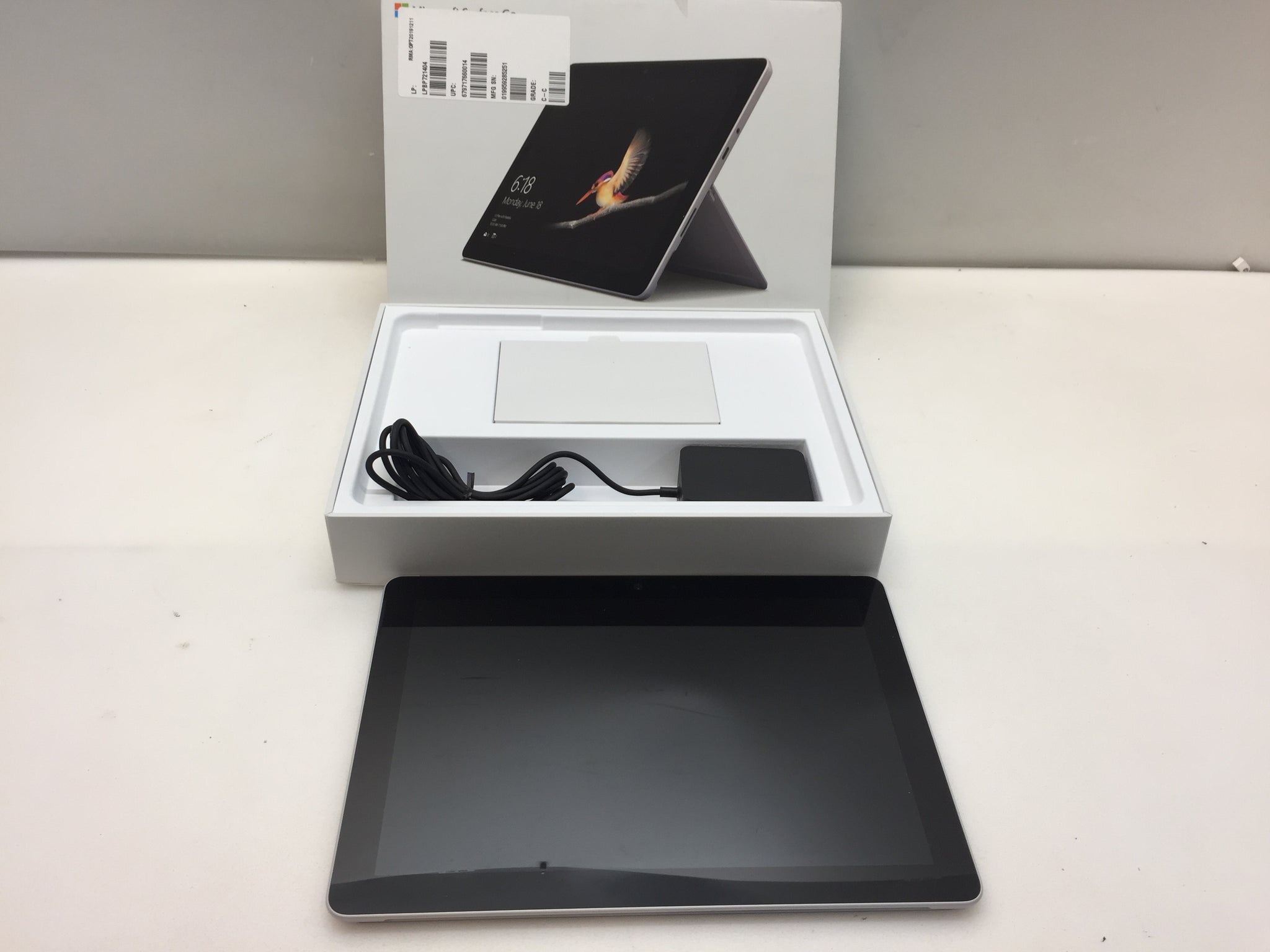Microsoft Surface Go 10-inch 1824 Intel Pentium 4415Y 8GB 128GB 