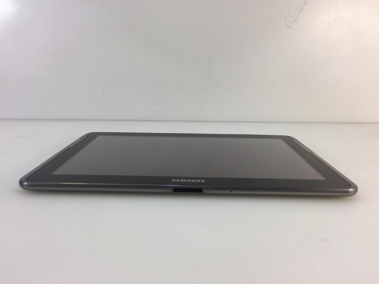 Samsung Galaxy Tab 2 10.1 16GB WIFI Titanium Silver Model GT