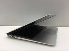 Load image into Gallery viewer, Laptop Apple Macbook Air 11&quot; 2012 A1465 Core i5 1.7Ghz 4GB 64GB MD223LL/A
