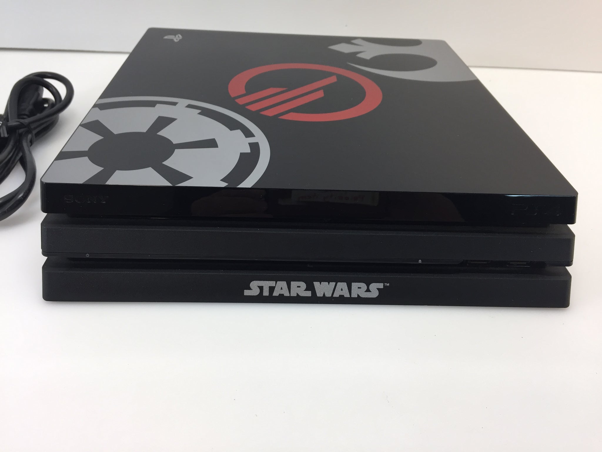 Console Sony Playstation 4 Pro Star Wars BattleFront 2 Special Edition -  Passaros Games