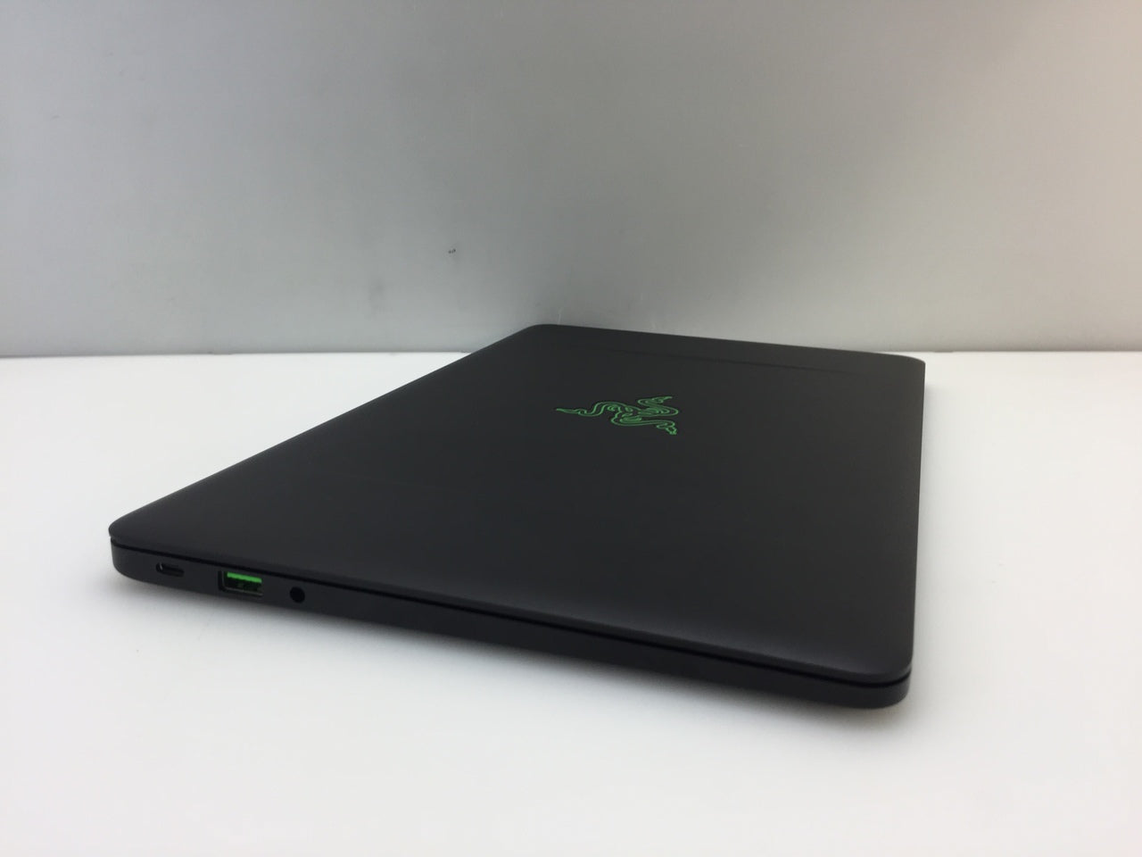 Razer Blade タッチパネル RZ09-0239 i7 8th Razer Blade タッチパネル RZ09-0239 i7 8th - メルカリ