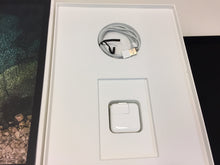 Load image into Gallery viewer, Apple iPad Pro 2nd Gen. 256GB Wi-Fi 12.9in MP6G2LL/A - Space Gray
