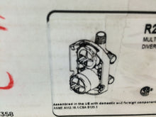 Load image into Gallery viewer, Delta R22000 MultiChoice Universal Rough-In Kit w/ Integrated Diverter
