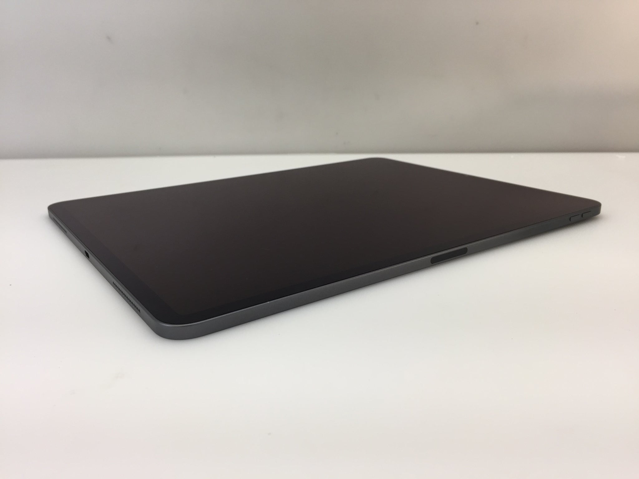 iPad Pro 12.9-in 64GB Wifi + Cellular Space Gray (2018)