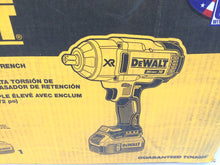Load image into Gallery viewer, DEWALT DCF899P1 20V XR Lithium-Ion Cordless 1/2&quot; Impact Wrench Kit
