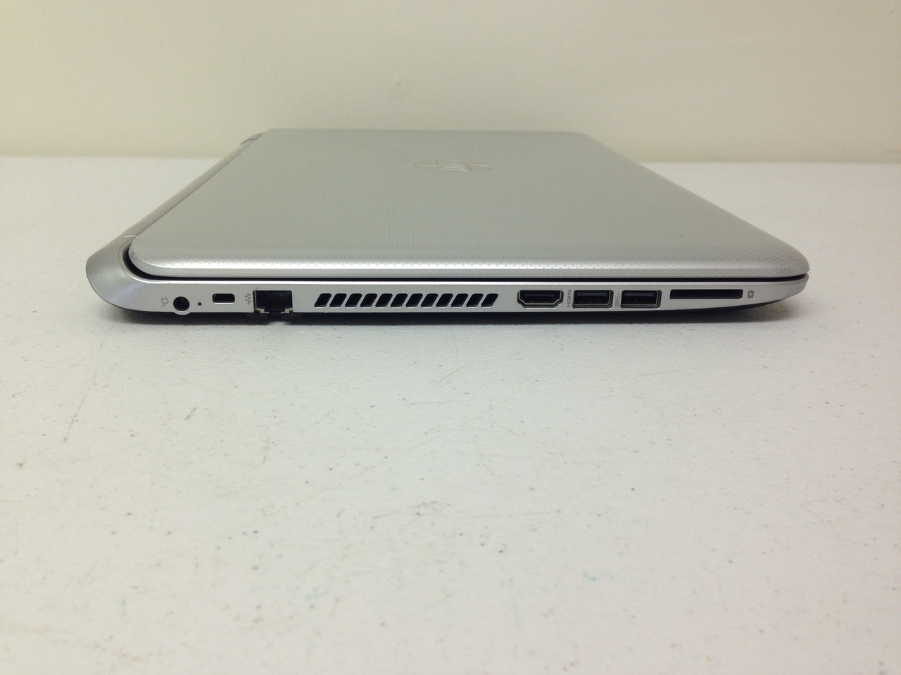 HP Pavilion TS 15-n210dx 15.6