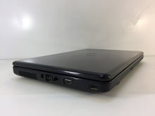 Load image into Gallery viewer, Laptop Dell Inspiron 15 M5030 15.6&quot; AMD Athlon 2 P360 2.3Ghz 4GB 320GB Win7
