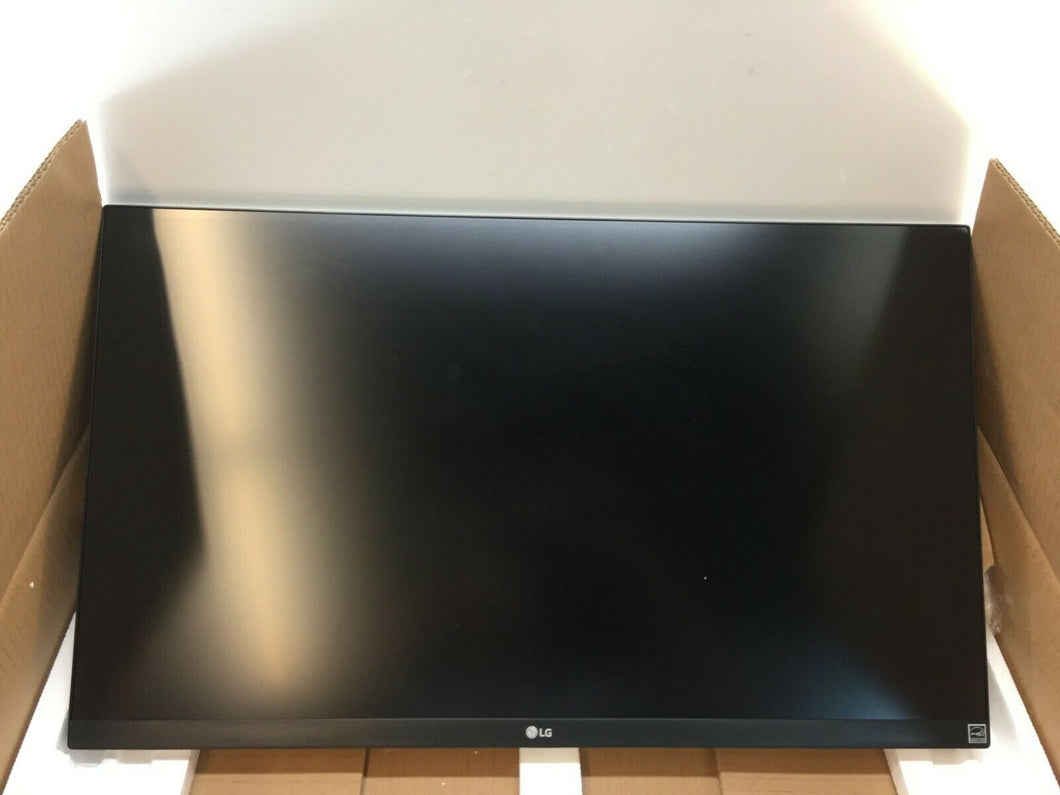 LG 27UL600-W 4K 27