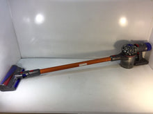 Load image into Gallery viewer, Dyson V8 Absolute Bagless Cordless Handheld Stick Vacuum Cleaner (Soft Roller)
