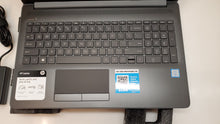 Load image into Gallery viewer, Laptop Hp 15-da0076nr 15.6&quot; Touchscreen Intel i3-7020u 2.3Ghz 8GB 1TB Win10, NOB
