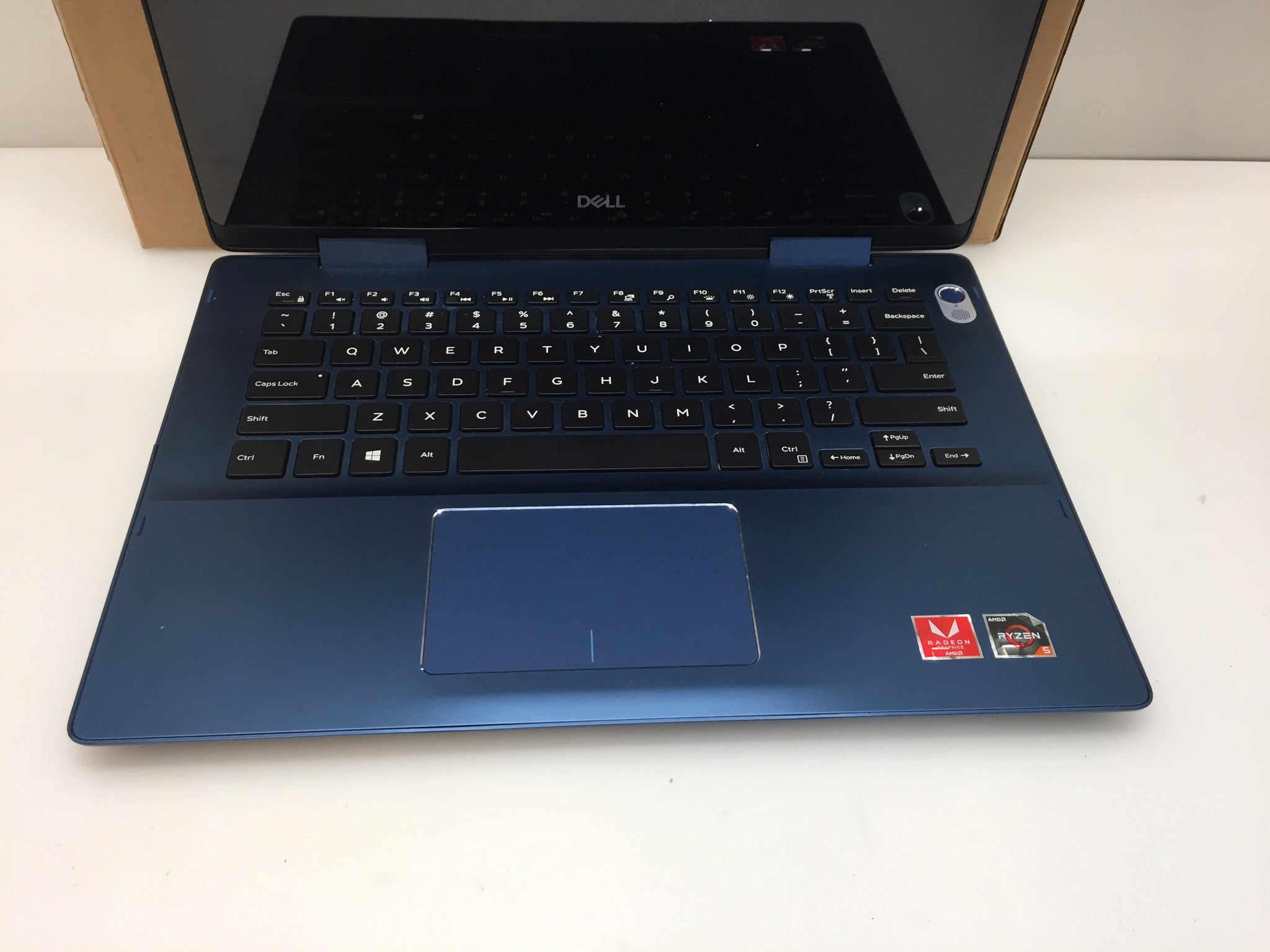 Dell Inspiron 5485 2-in-1 AMD Ryzen 5 i5485-A285BLU | NT