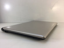 Load image into Gallery viewer, Laptop Toshiba Satellite L55 B5276 15.6&quot; Intel i5-4210U 1.70GHz 8Gb 1TB Win 10
