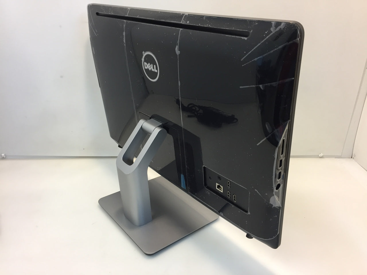 Desktop Dell Inspiron 24 3464 AiO 23.8 Desktop Dell Inspiron 24 3464 AiO 23.8