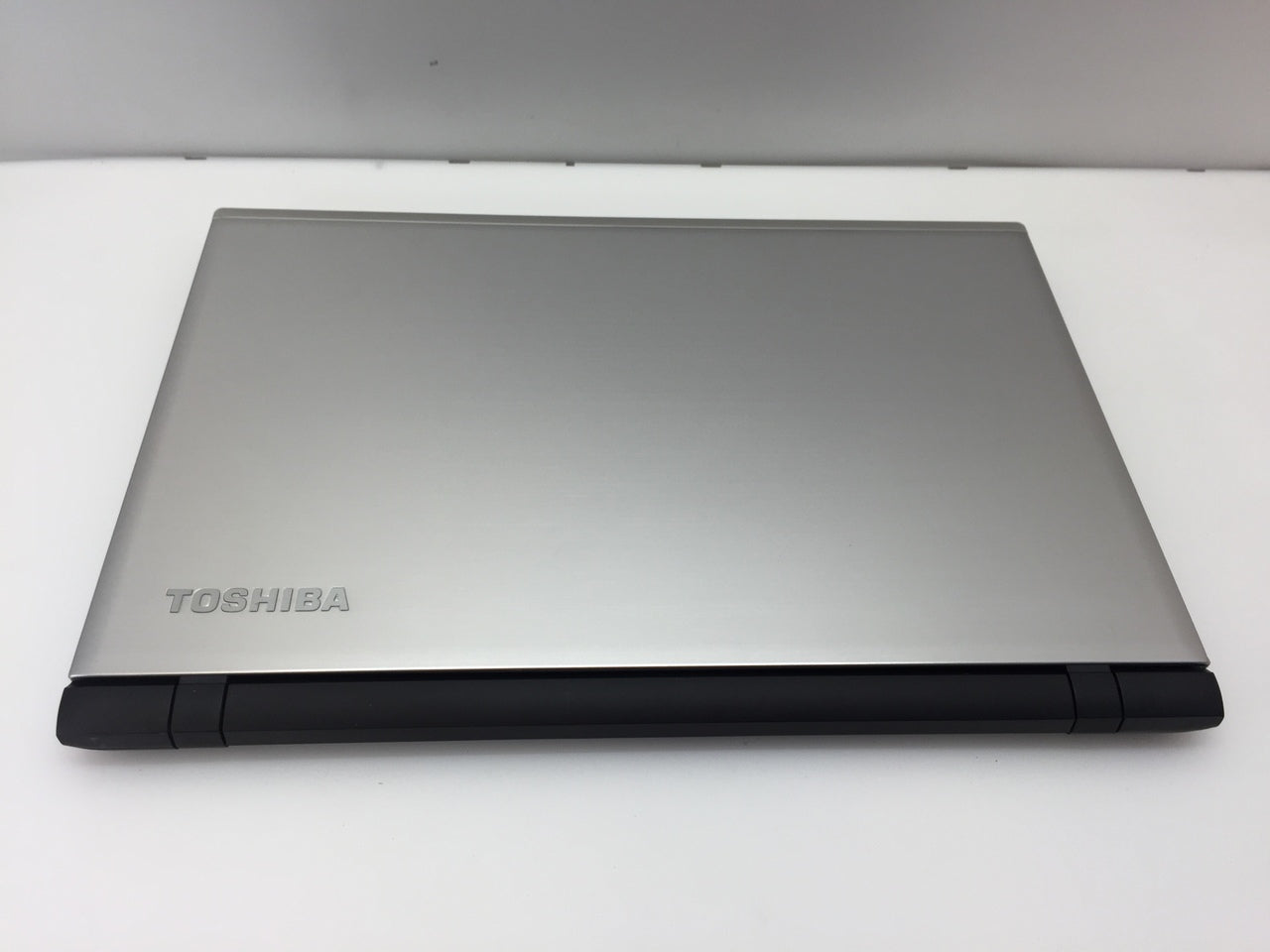 Cornice Frontale (bezel) Per Toshiba Satellite L55-B5237 / L55-B5254 - 15.6" Nera Usata