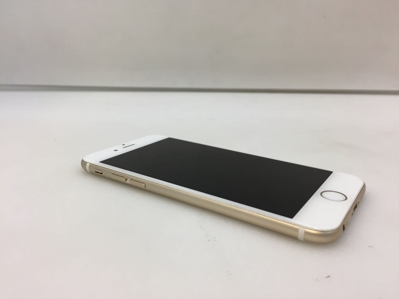 Apple iPhone 6 - 16gb - Gold