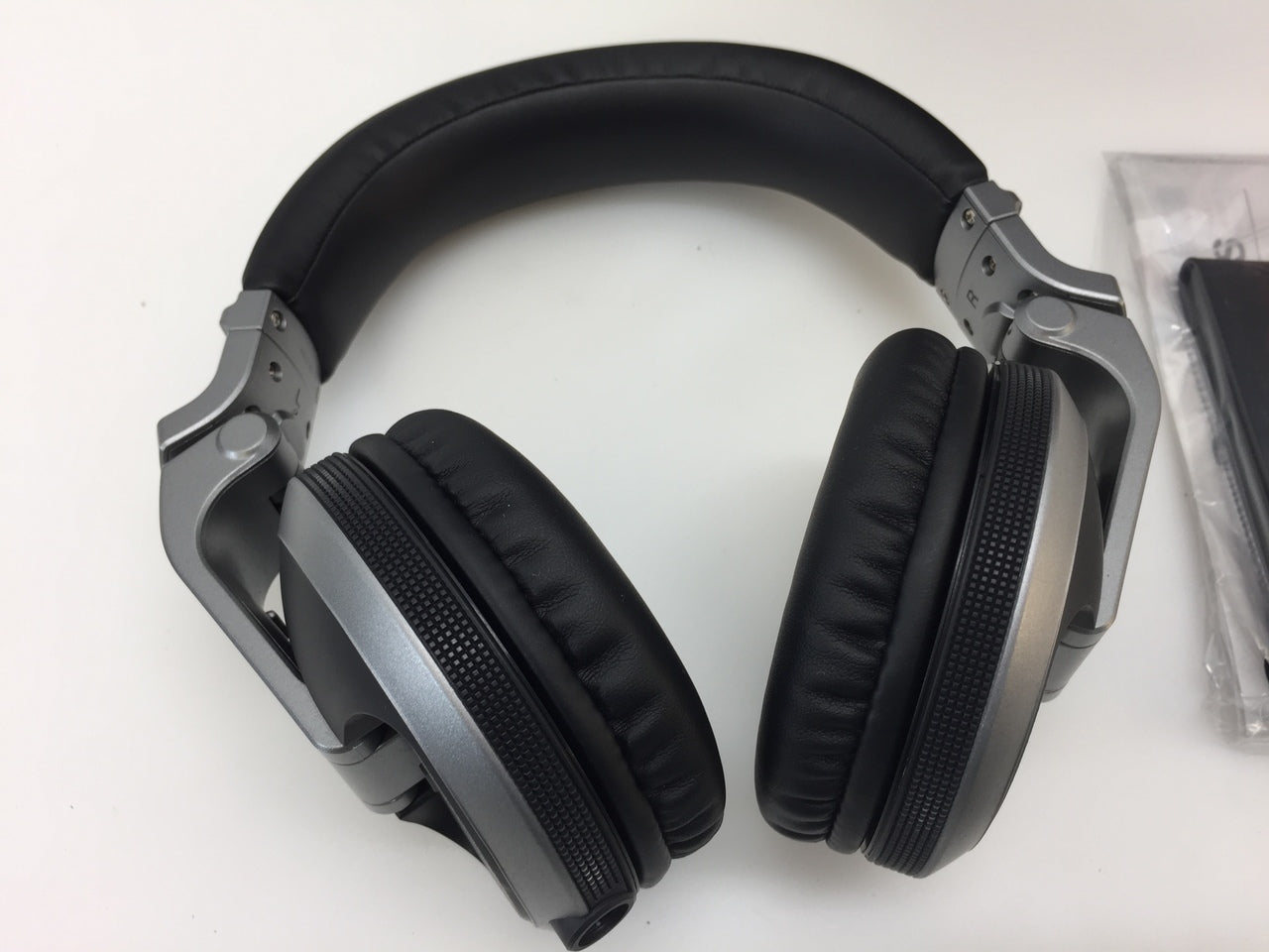 Pioneer DJ HDJ-X5 Over-Ear DJ Headphones Silver, NOB – NT Electronics LLC