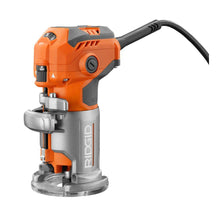 Load image into Gallery viewer, RIDGID R24012 5.5 Amp Corded Compact Router
