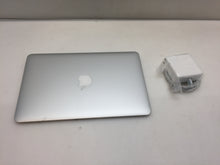 Load image into Gallery viewer, Laptop Apple Macbook Air A1465 11&quot; 2015 Core i5 1.6GHz 4GB 128GB SSD OSX 10.13
