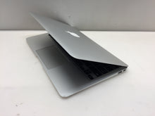 Load image into Gallery viewer, Laptop Apple Macbook Air A1465 11&quot; 2015 Core i5 1.6GHz 4GB 128GB SSD OSX 10.13
