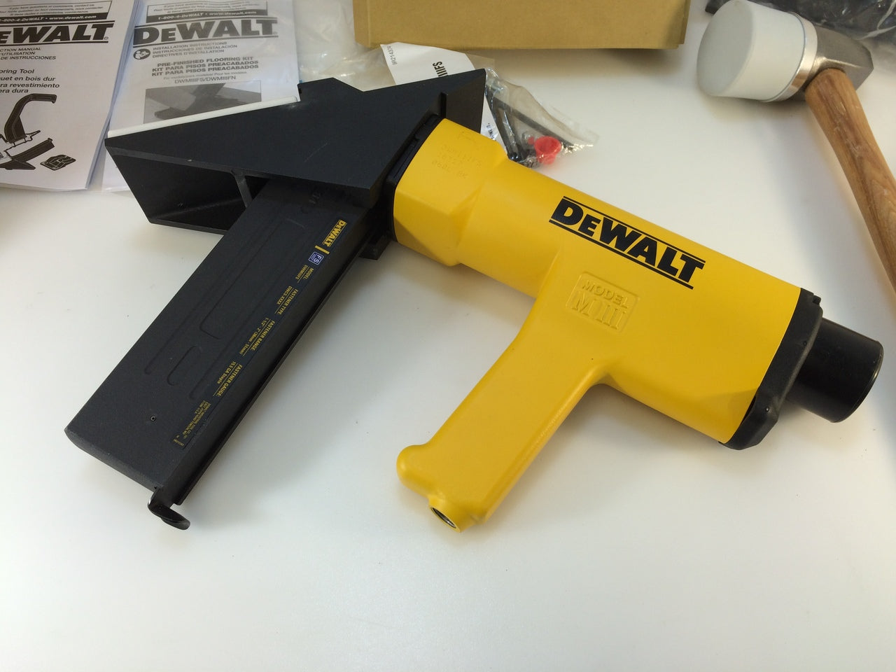 Dewalt pneumatic floor nailer online