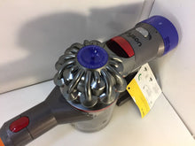 Load image into Gallery viewer, Dyson V8 Absolute Bagless Handheld Cordless Stick Vacuum Cleaner (Carpet Head)
