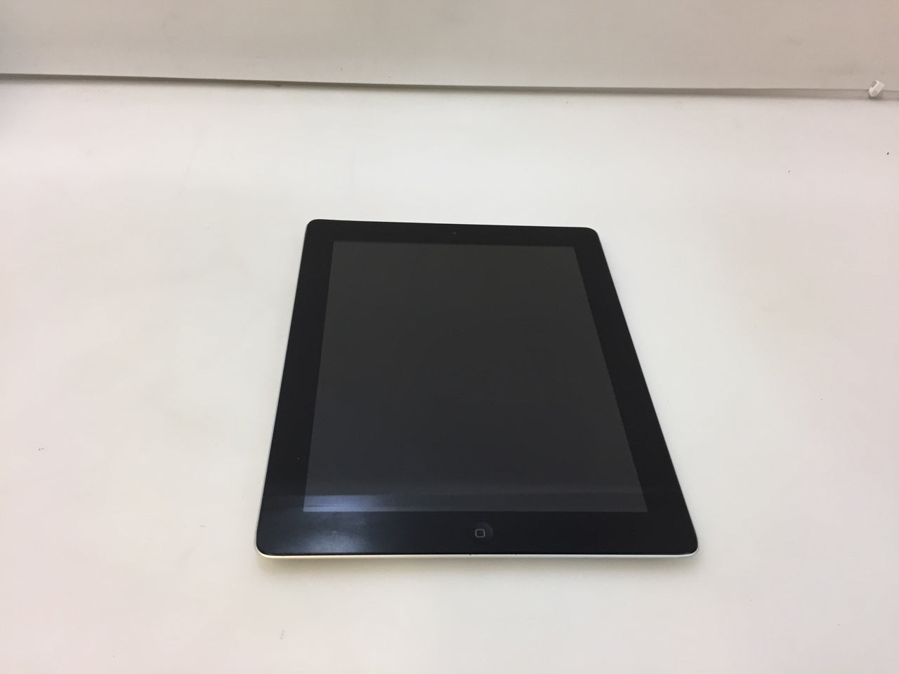 Amazon.com : Apple iPad Mini 4, 32GB, Space Gray - WiFi