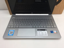 Load image into Gallery viewer, Laptop Hp 15-DY2045NR 15.6&quot; Intel i5-1135G7 8GB 256GB SSD Windows10, Silver
