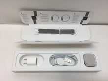 Load image into Gallery viewer, Apple Watch MU652LL/A Series 4 40 mm Silver Aluminum Case
