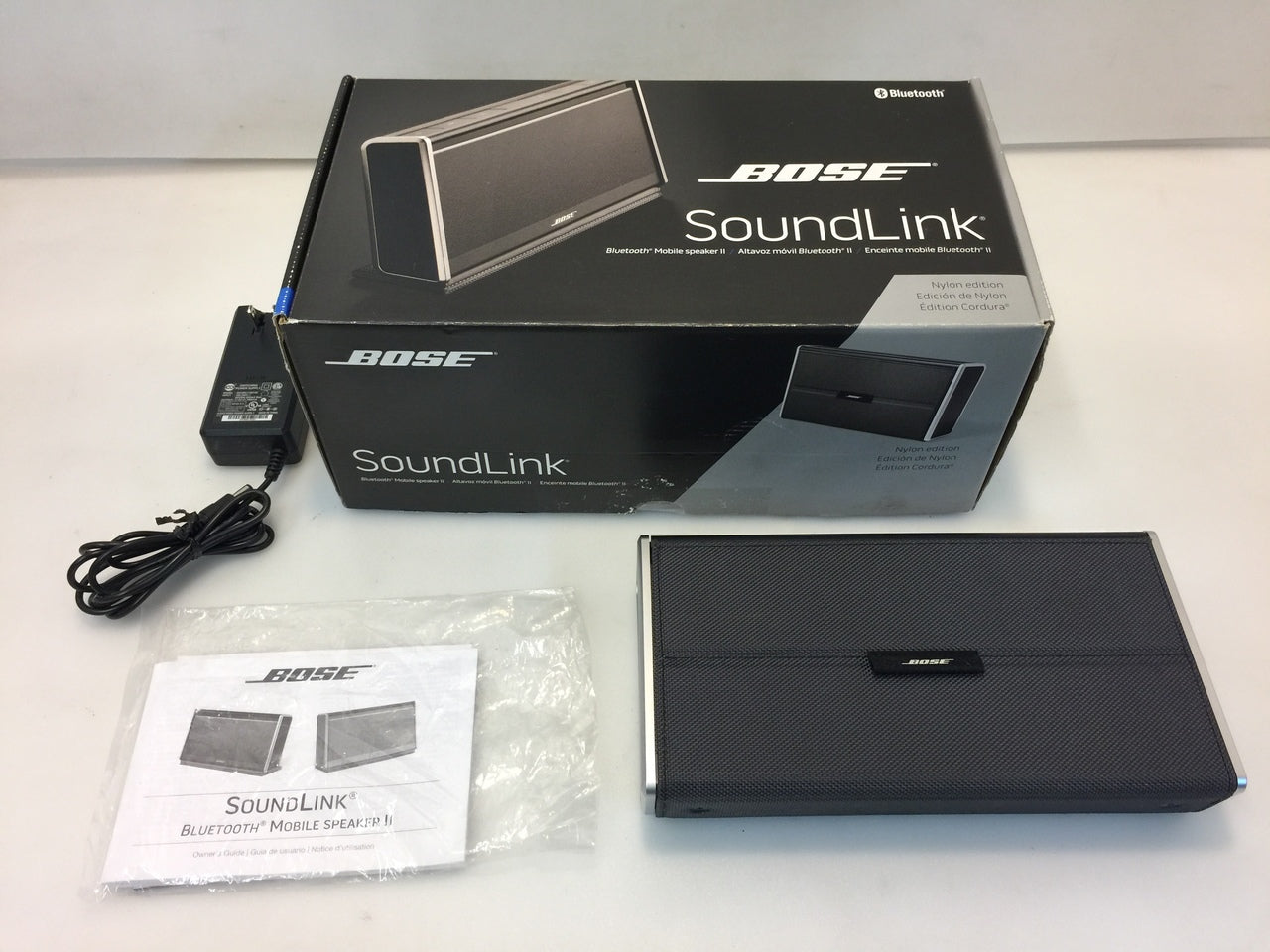 Bose Soundlink Bluetooth Mobile Speaker II Nylon Edition