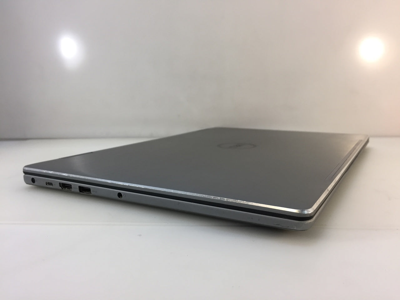 Dell Inspiron 15 7579 2-in-1 laptop 15.6 Touch, i5-7200U 2.5GHz
