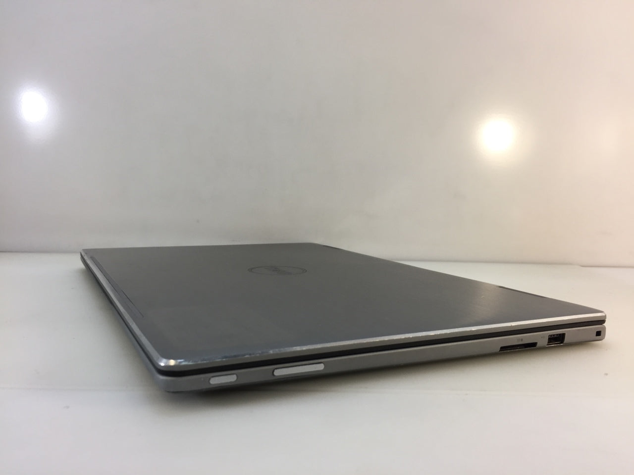 Dell Inspiron 15-7579 15.6 Intel Core i5-7200U 2.50GHz 8GB RAM