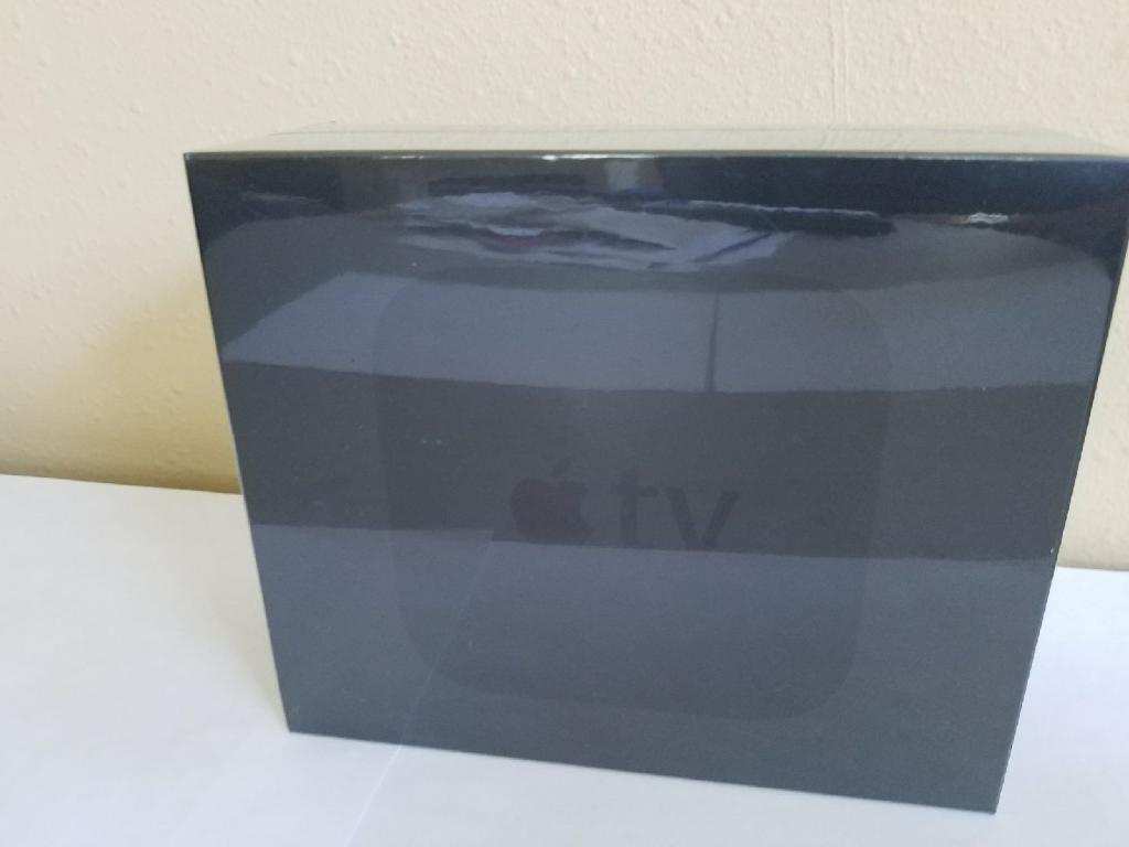 NEW SEALED Apple TV 4th Generation 64GB HD Media Streamer MLNC2LL/A A1625