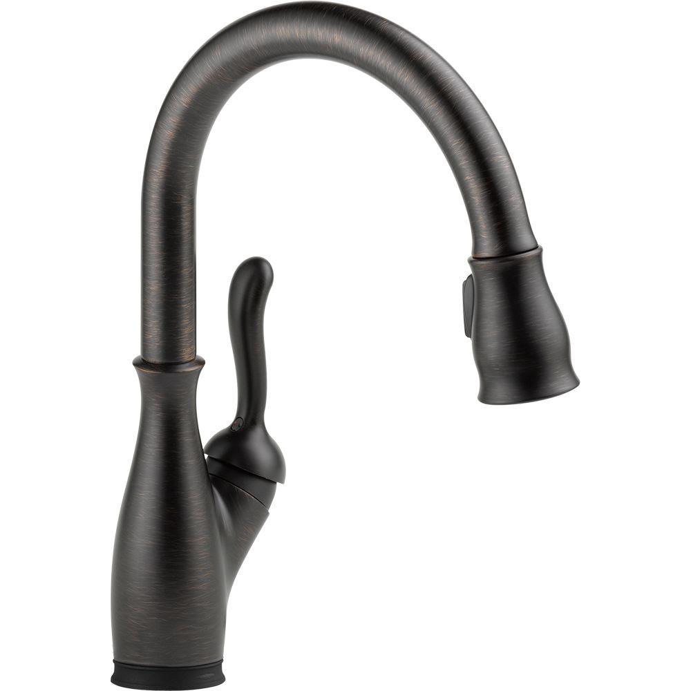 Delta 9178T-RB-DST Leland 1-Handle Pull-Down Sprayer Kitchen Faucet, Bronze